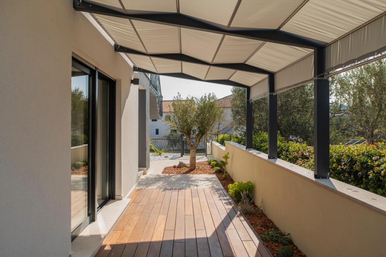 Villa Magna Luxury Apartments Murter Bagian luar foto