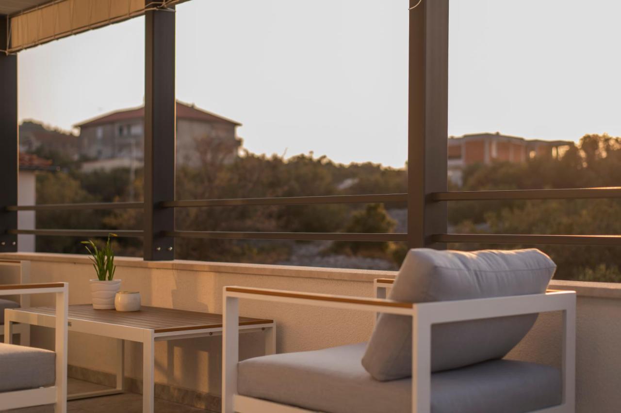 Villa Magna Luxury Apartments Murter Bagian luar foto
