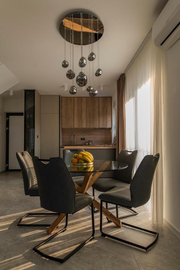 Villa Magna Luxury Apartments Murter Bagian luar foto